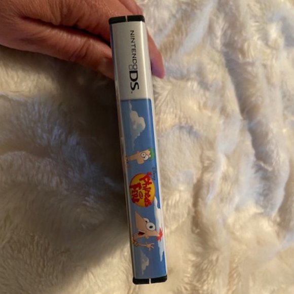 2/$45 Nintendo DS Phineas and Ferb 2008 Disney - Picture 3 of 8